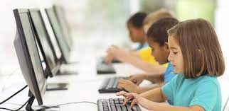 http://oohlive.net/اهمية التكنولوجيا في التعليم.jpg